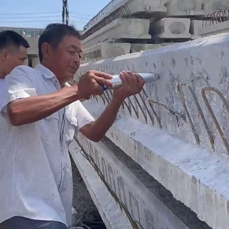 混凝土表面增強(qiáng)劑能提高多少強(qiáng)度？